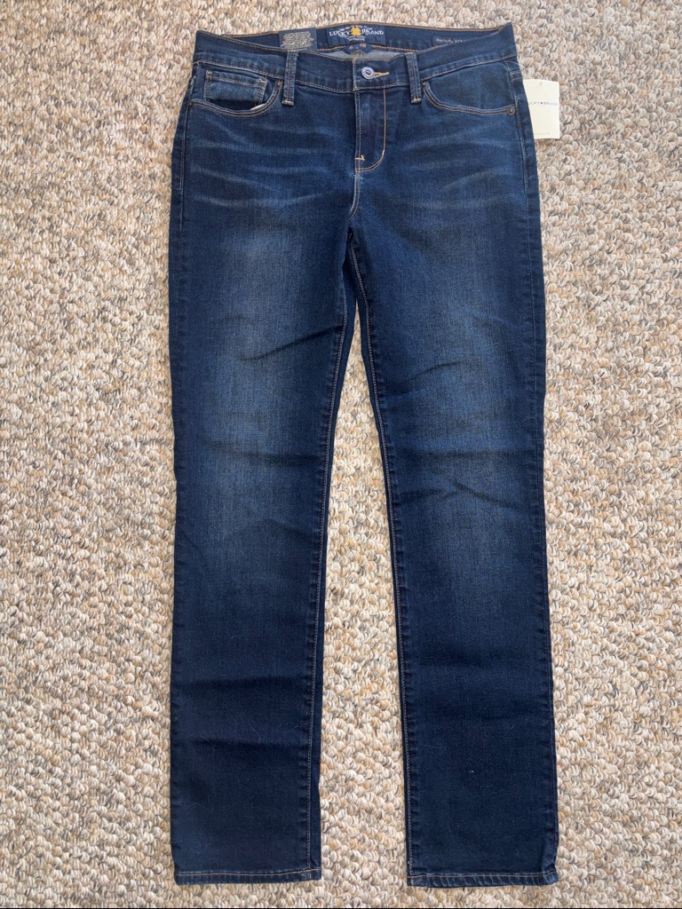 Bnwt Lucky Brand Dark Wash Brooke Straight Jeans